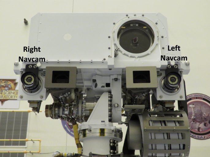 2 Navcams will also provide Perseverance autonomy and help engineers at  @NASAJPL figure out the best initial path for the rover before letting it "drive blind" on its own. NASA has said that these cameras can see something as small as a golf ball from 25 meters away! (6/12)