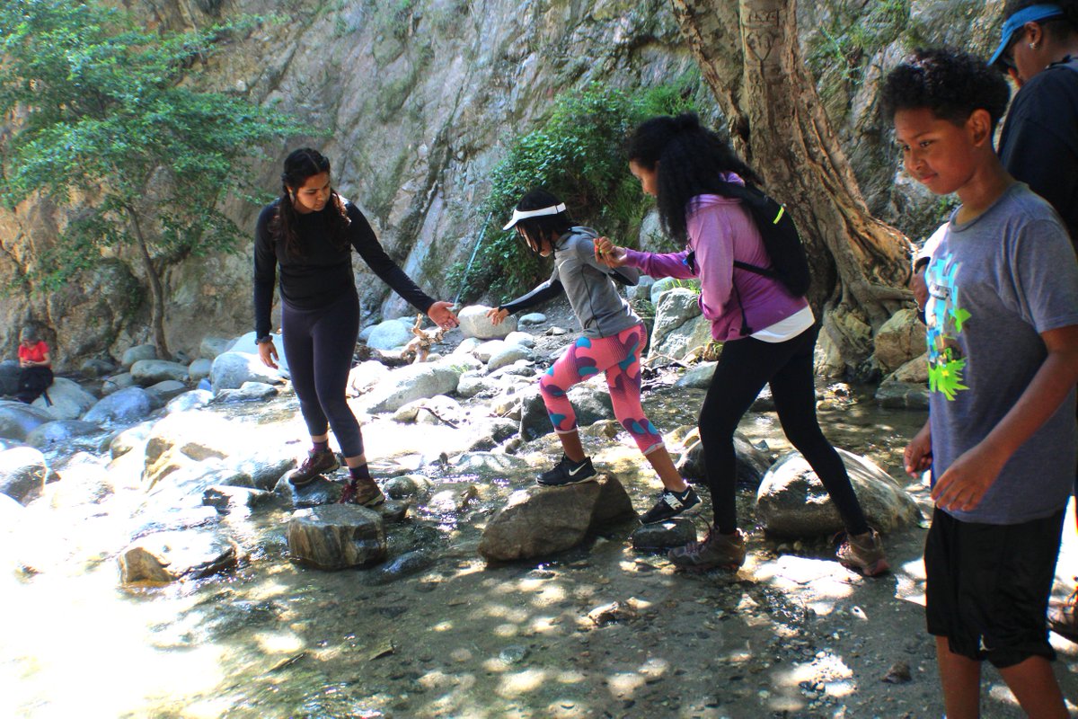 On this #PresidentsDay we're thinking about all the future Presidents. 

📸: <a href="/HomeboyInd/">Homeboy Industries</a> <a href="/VeroWandering/">Verónica Miranda</a> @blackgirlstrek &amp; LO L.A.