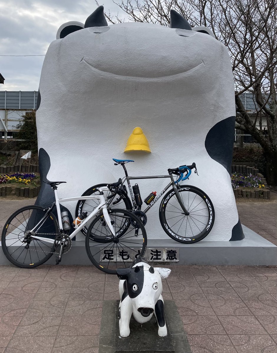 kazu2461's tweet photo. #佐久米駅
#カンパニョーロ
#timebicycle https://t.co/VM643FiTC9