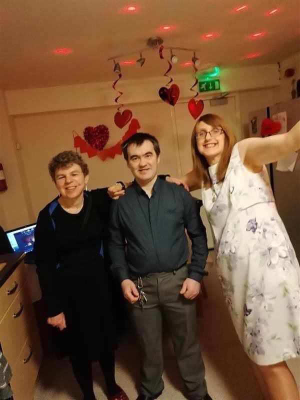 CornerstoneDPA's tweet photo. Our usual branch Valentine’s disco couldn’t go ahead this year, so Helen, Richard, Seonaid and their support team decided to host a virtual one instead! 

They invited friends from our other teams to join in and had a fabulous night of dancing and fun 💃🏻🕺🏾🎵🤩💙 #TeamSpringhill https://t.co/nZAmO5Cad0