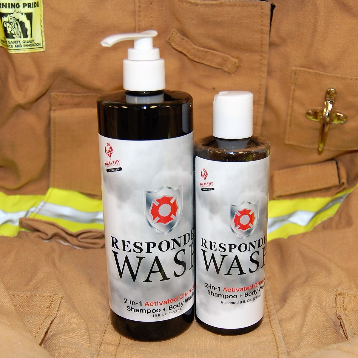 responderwipes's tweet photo. Shower within the hour. We suggest you use Responder Wash Activated Charcoal 2-in-1 Shampoo/Body Wash! #ReduceTheRisk #DidYouDecon #ShowerWithinTheHour #DontTakeItHome #Decon https://t.co/sKHoKDI3Hn