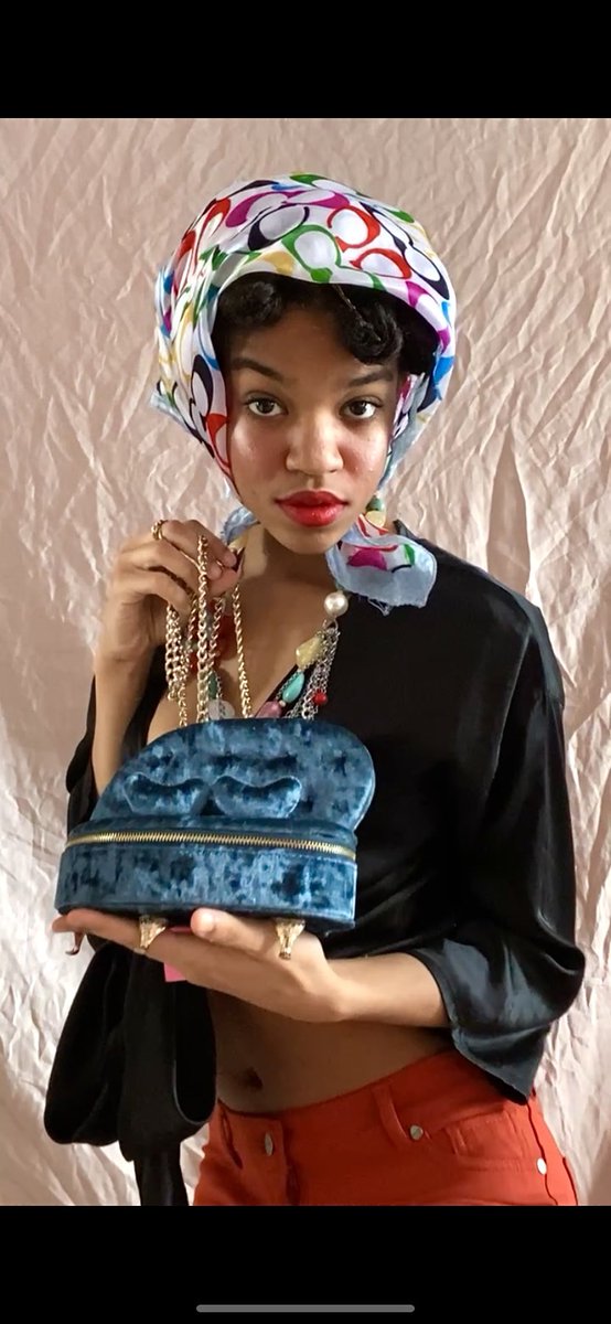 CurlyNaci's tweet image. She’s Her Own Designer. (Aspiring Model) #wilhelmina #wlyg #stormmodel #elitemidel @Wilhelmina @StormModels @ELITENYC  @IMGmodels