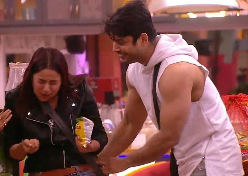 46) I love you both because you both are too cute and awwsiee!!  @sidharth_shukla  @ishehnaaz_gill  #SidNaaz