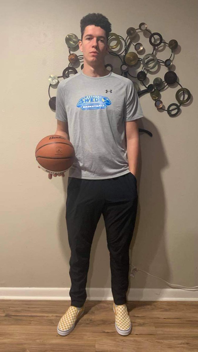 SmokeyWilburn's tweet photo. Tray has been officially offered a scholarship to Bethany College &amp; has verbally committed. A special thanks to Coaches Dan O'Dowd and Brad Yoder for giving him this opportunity to play at a 4 year college! @CoachBradYoder @SwedesMBB @dodowd13 @TraysionW @rstwilburn @Cielo_Ruiz_ https://t.co/aiYxeej6JW