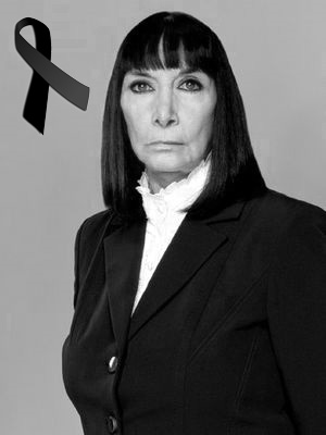 JORGEODEPINEDO's tweet photo. Lamento informar que hoy, a las 2:30 de la tarde, estando en compañía de su hijo Raúl, su nuera y sus nietos, dejo de existir Lucía Guilmáin (Lucía Gutiérrez Puerta). Deseo a su familia una pronta resignación. Mi más sincero pésame. Descanse en Paz Lucía... https://t.co/c7Xa1ozQ1c