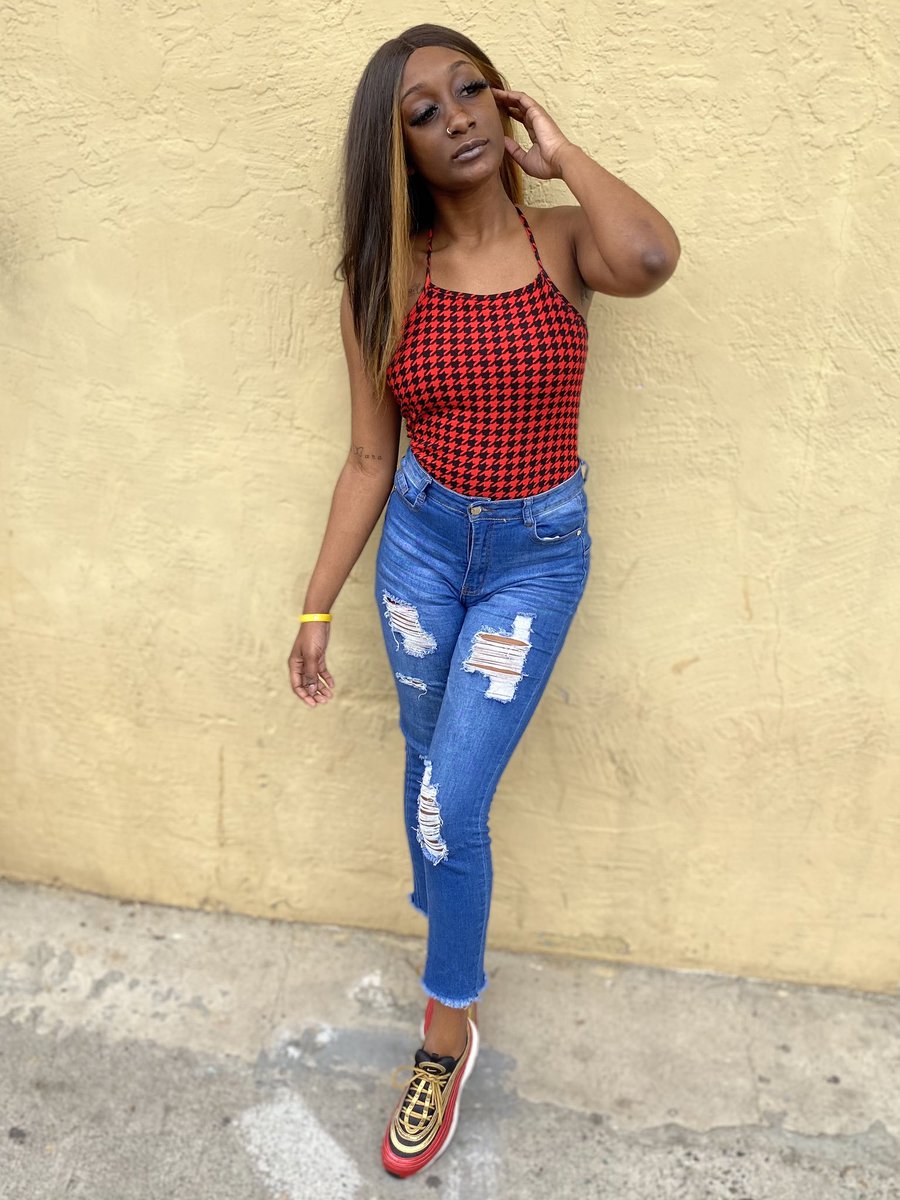 I just wanna drain your wallet &amp; bank accounts 😩 

❆ ebonydomme finD brat goddess simp loser humanatm petite walletdrain ❆