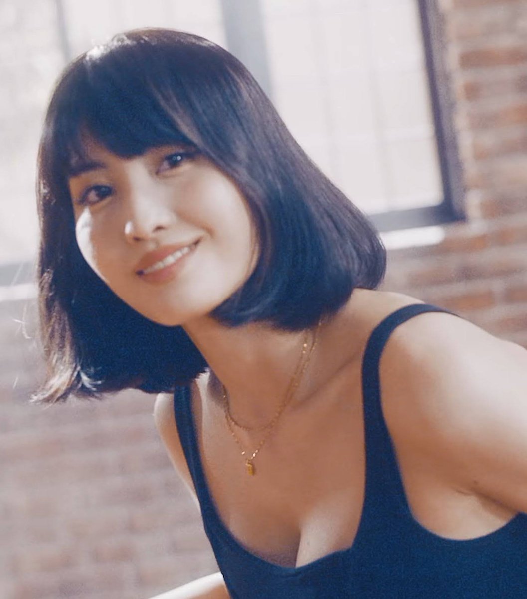 sexy__TWICE's tweet photo. https://t.co/NcJ6z0ESaS