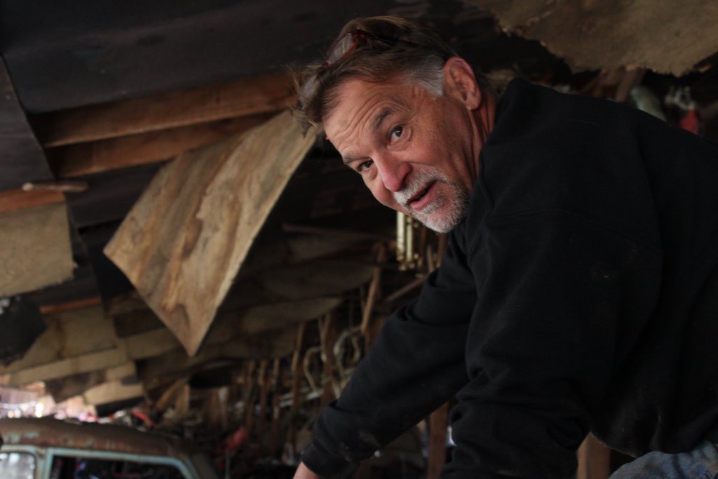 RoadDirtTV's tweet photo. Goodbye Dale, And Thank You: https://t.co/H4VFh8LKcA

#WheelsThroughTime #DaleWalksler #Ridelife #AmericanMotorcycles #AntiqueMotorcycles #ClassicMotorcycles https://t.co/Aw4qAnryvA