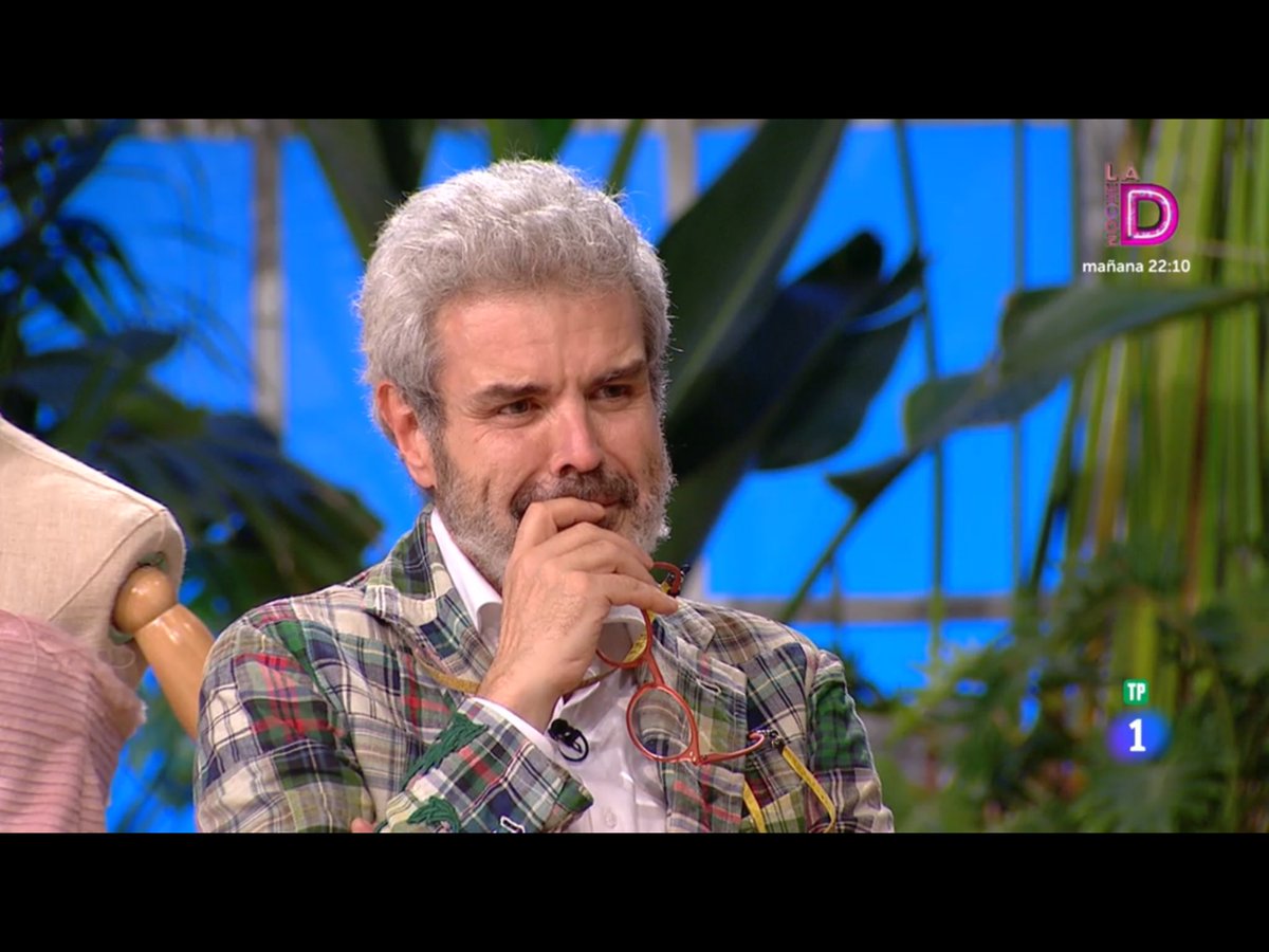 Dama Livia tweet media