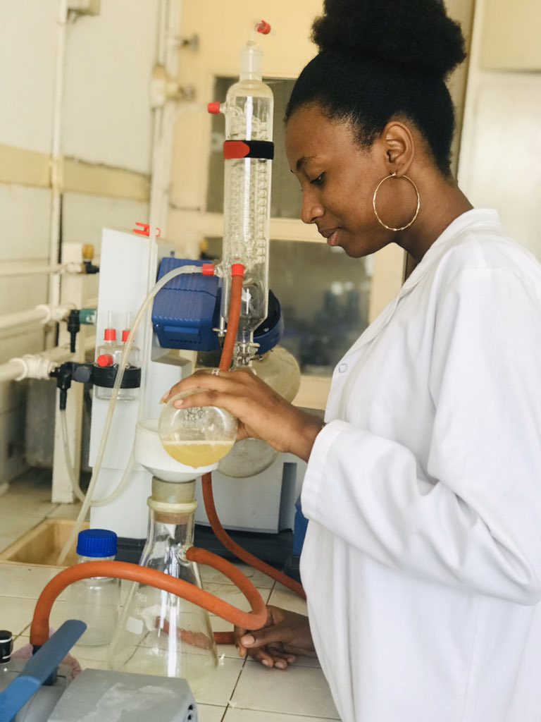 sunucvideo's tweet photo. #Skiller #Jiggueen #Polytechnicienne #MissESP #Chemist #Queen #RB #SunuCVideo #Team #FamilleBA #SM10SOCCER https://t.co/VlNY8Er6AQ