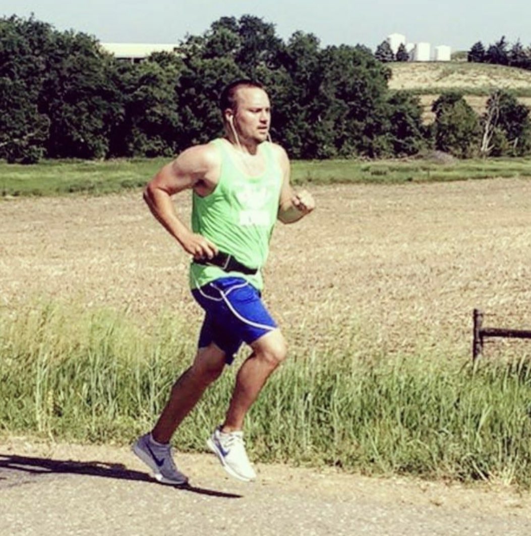 RJHINDM's tweet photo. I miss warm weather and running for a good cause.... #relayiowa https://t.co/lvI1Y3XDWX