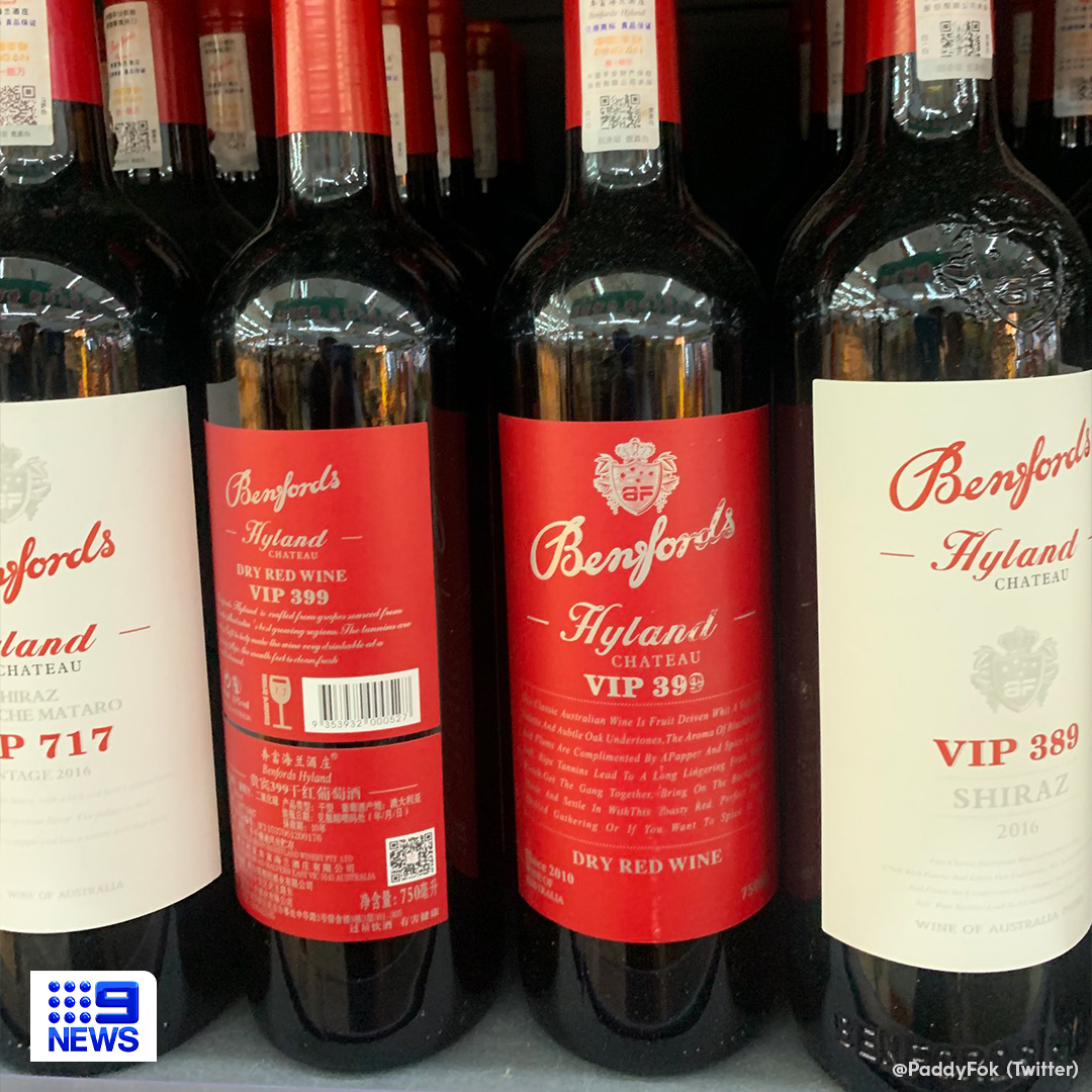 Seem Familiar?

Imitations of famous Aussie vineyards have been spotted on shelves in China, just months after our wines were hit by massive export tariffs.

Details: 9Soci.al/VOpD30rx2HD