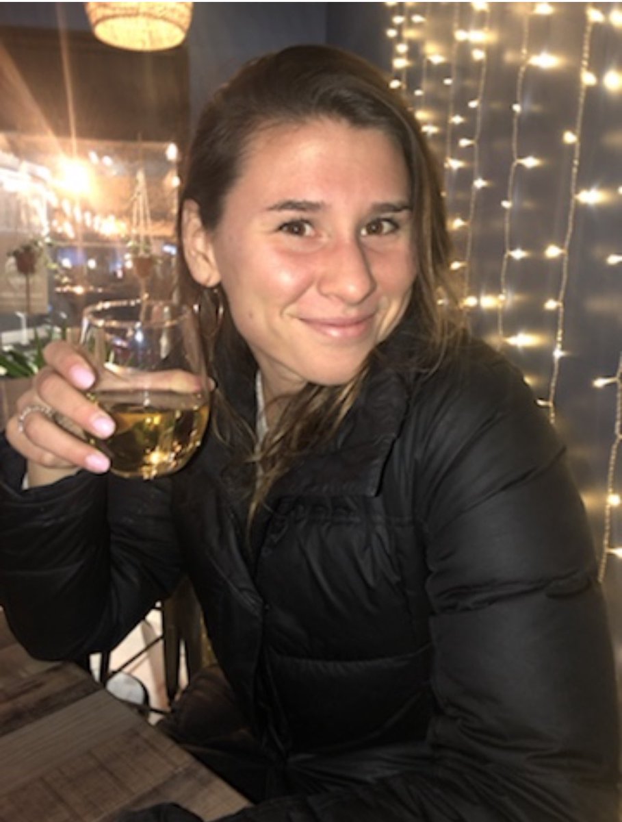 Cheers to you!  Have a great birthday! <a href="/kelxowelsh2/">Kelly Welsh</a>     Love you xoxoxoxo 😘