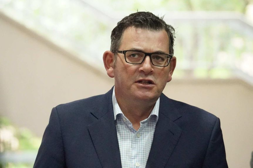 AFVFilmFestival's tweet photo. Not just the sound bites.
Not just the last questions.
But 100 minutes of top Dan press conference action.
Your favourite @DanielAndrewsMP press conference is now available to purchase on video via NAME-A-DAN.
#IStandWithDan #NameAGame #DictatorDan https://t.co/9qkog9sl1p
