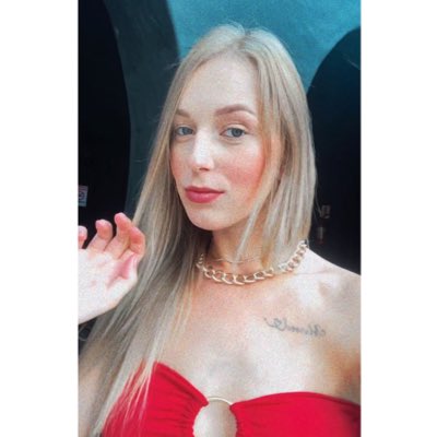 Flooresmay's tweet photo. #NovaFotoDoPerfil https://t.co/vBNUgRsweQ