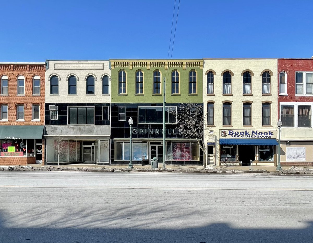 JoshLipnik's tweet photo. Downtown Monroe, MI https://t.co/eetxDpObzX