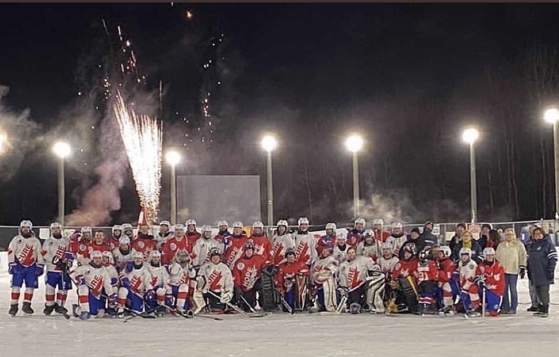 wick_22's tweet image. Congrats to Brent Saik and crew who pulled off the Worlds Longest Hockey Game, raiding 1.8 million for cancer research in -39 average temps. Truly incredible to pull this off, and stay covid free. #inspiring