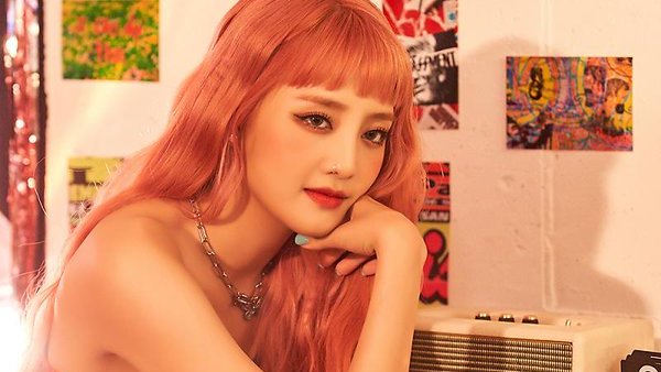 김민니 tweet media