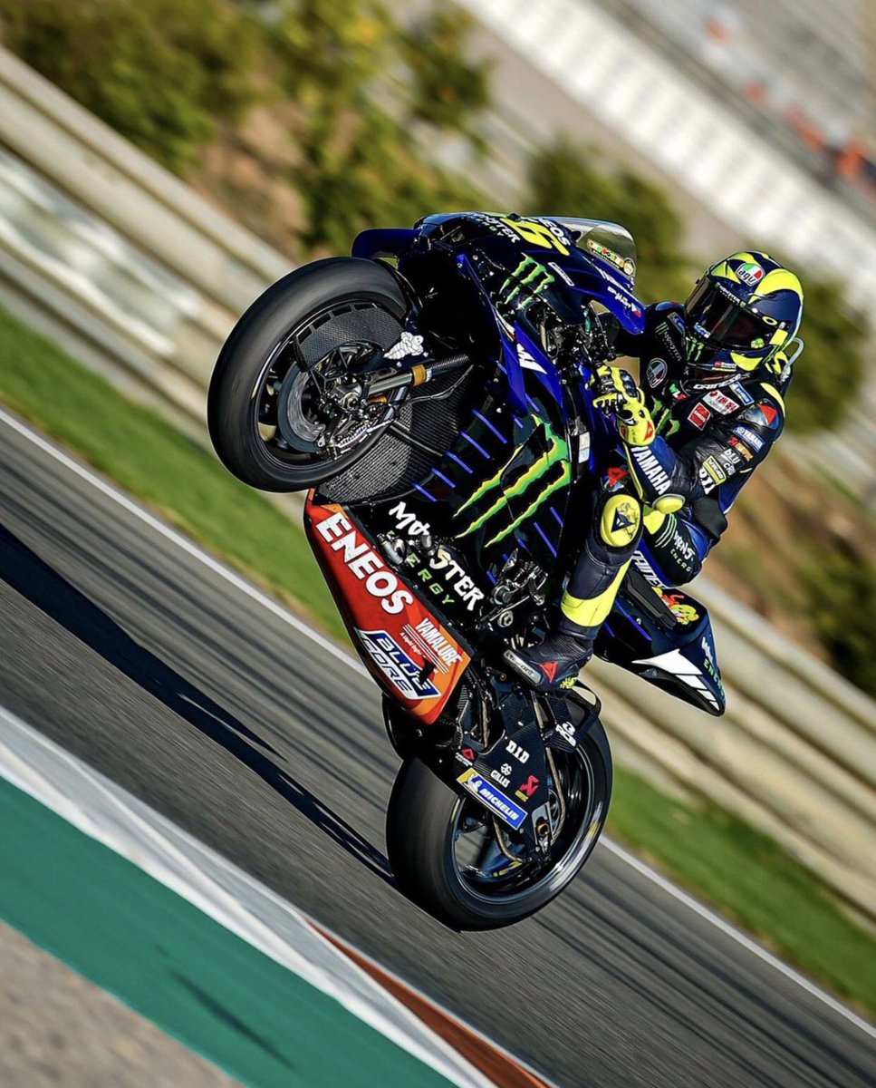 Actualites Avis Des Consultants Moto Happybirthday Joyeux Anniversaire A Valentino Rossi Qui Fete Ses 4 2 Ans Alex Farinelli Actualites Avis Des Consultants Moto Happybirthday Joyeux Anniversaire A Valentino Rossi Qui Fete Ses 4 2 Ans Alex Farinelli