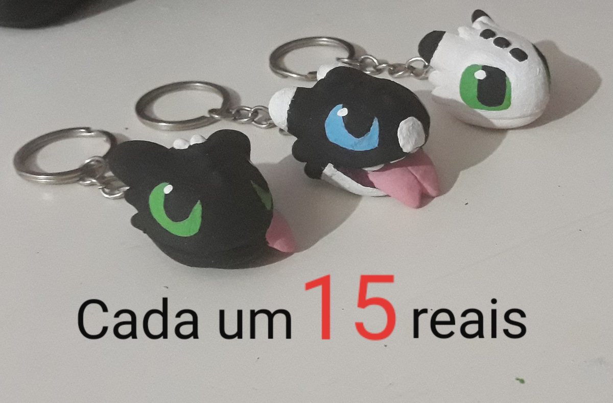 ArteLate_e_Mia's tweet photo. Olaa eu sou artista de Peças e Chaveiros de Biscuit
Tenho várias peças prontas,de preços de 10 a 30 no máximo 
envio pra todo Brasil 
https://t.co/C8KBW0Azt6 

E também tenho uma pag onde posto meus ocs,sonas e telas q pinto 
Se tiverem curiosidade 👀
https://t.co/0i05PoNw0F https://t.co/mK4N1XCoE9