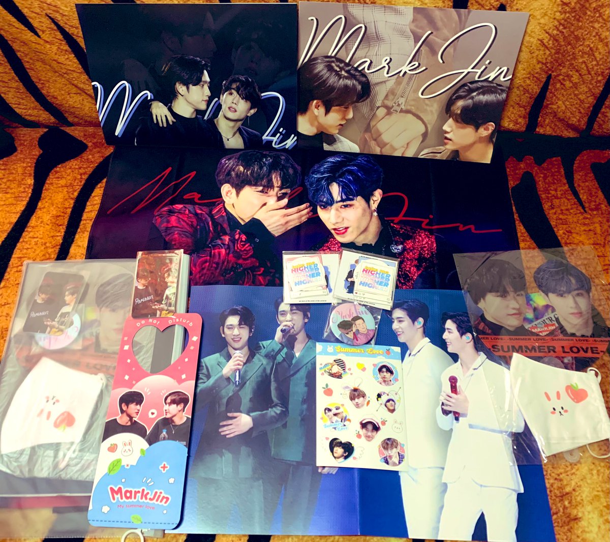 EngrShamie's tweet photo. The long wait is over 😭
The @SoS_ForMarkJin slogan sets are finally here! 🥰
It’s soooo pretty 😍
Thank you @peachfortheking for the GO 🥺💚
And you guys know what would happen to the extra 👀
Another GA but will probably do it on the @markjingot7ph acct ❤️
#ToPlacesWithMarkJin https://t.co/acYOzZeKdx