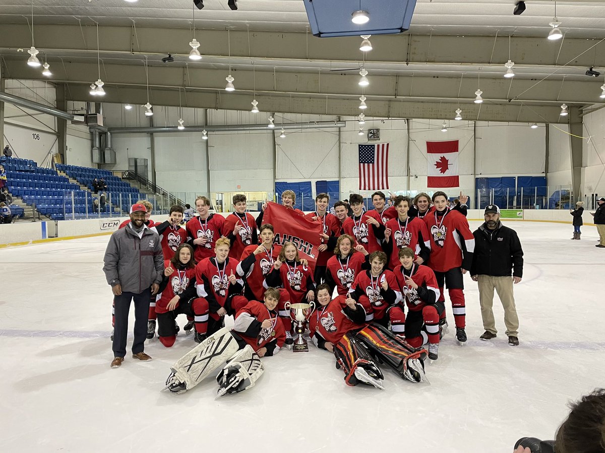 HoustonBrackett's tweet photo. State champs. LFG https://t.co/blUoqrpFfK