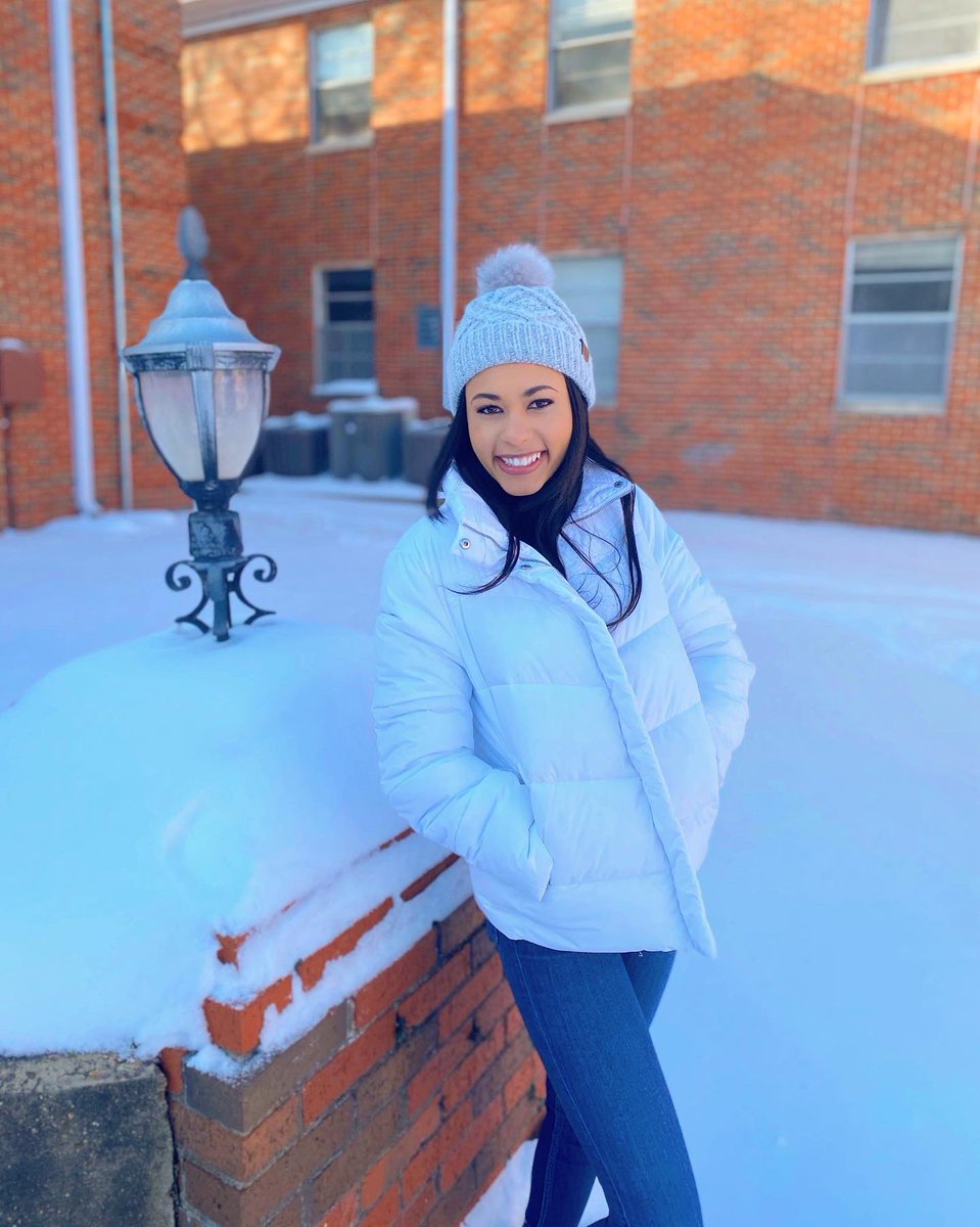 Jae_Coops's tweet image. Ain’t snow way we’re in Texas right now!🥶 #hellacold