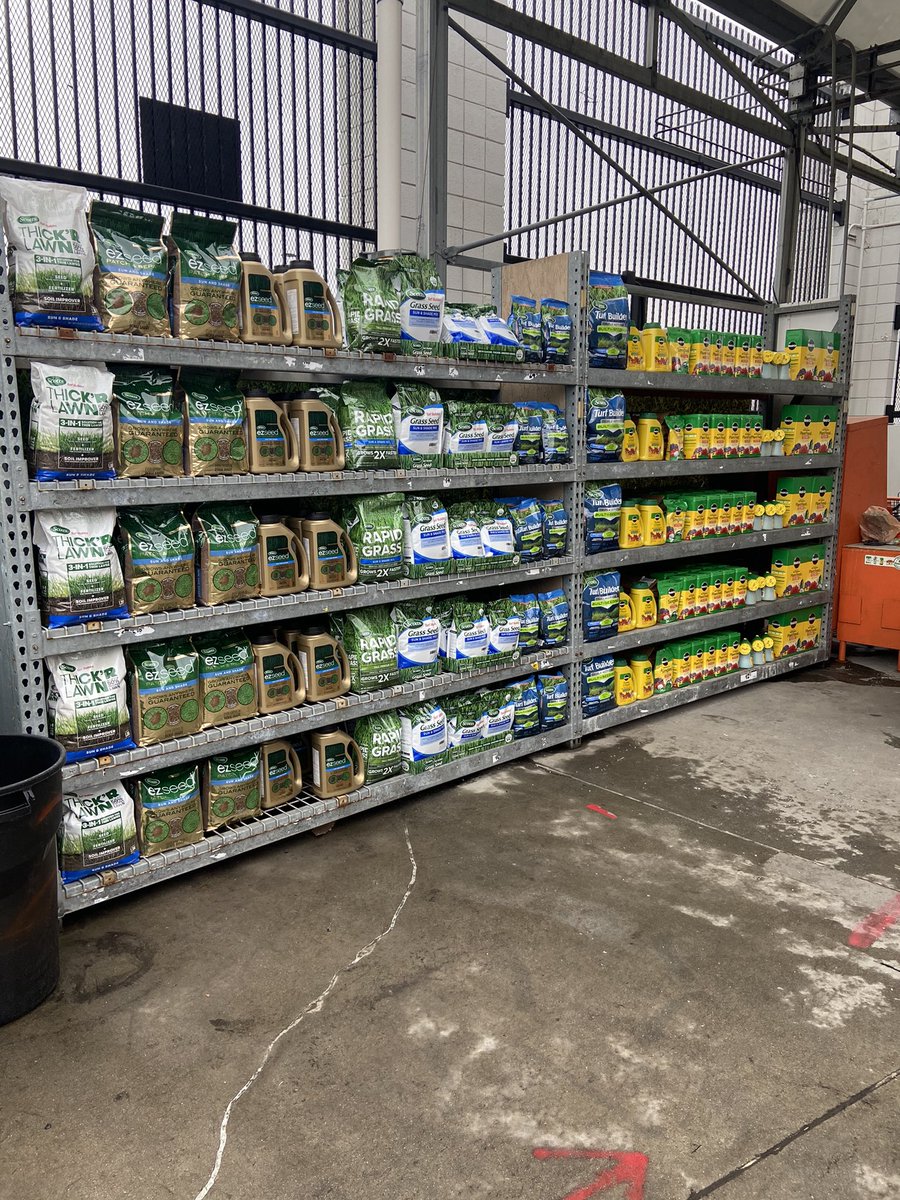#thenew4402 getting Spring ready. All you lawn needs are out and ready for you. Come on in and see what’s happening. A huge shout out to our Scott’s Reps for their continued support. <a href="/TmorgHD/">Travis Morgan</a> <a href="/Alvarez2Joe/">Joe Alvarez</a> <a href="/D53/">Bob Stanford</a>