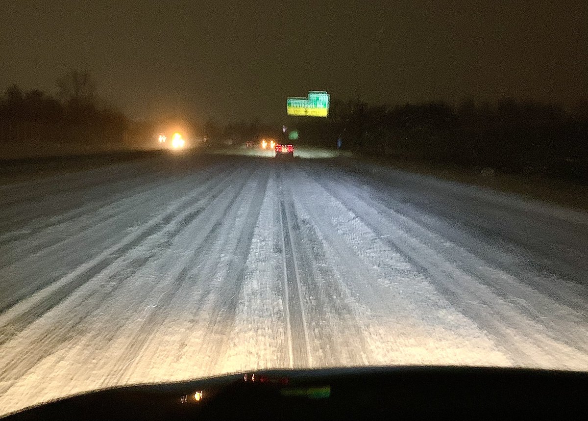 A snow covered I-65 near Edgewood Ave. in Indianapolis was a challenge for motorists as winter storm Uri dropped several inches of snow on central Indiana. #Uri #INwx #snowstorm #snow