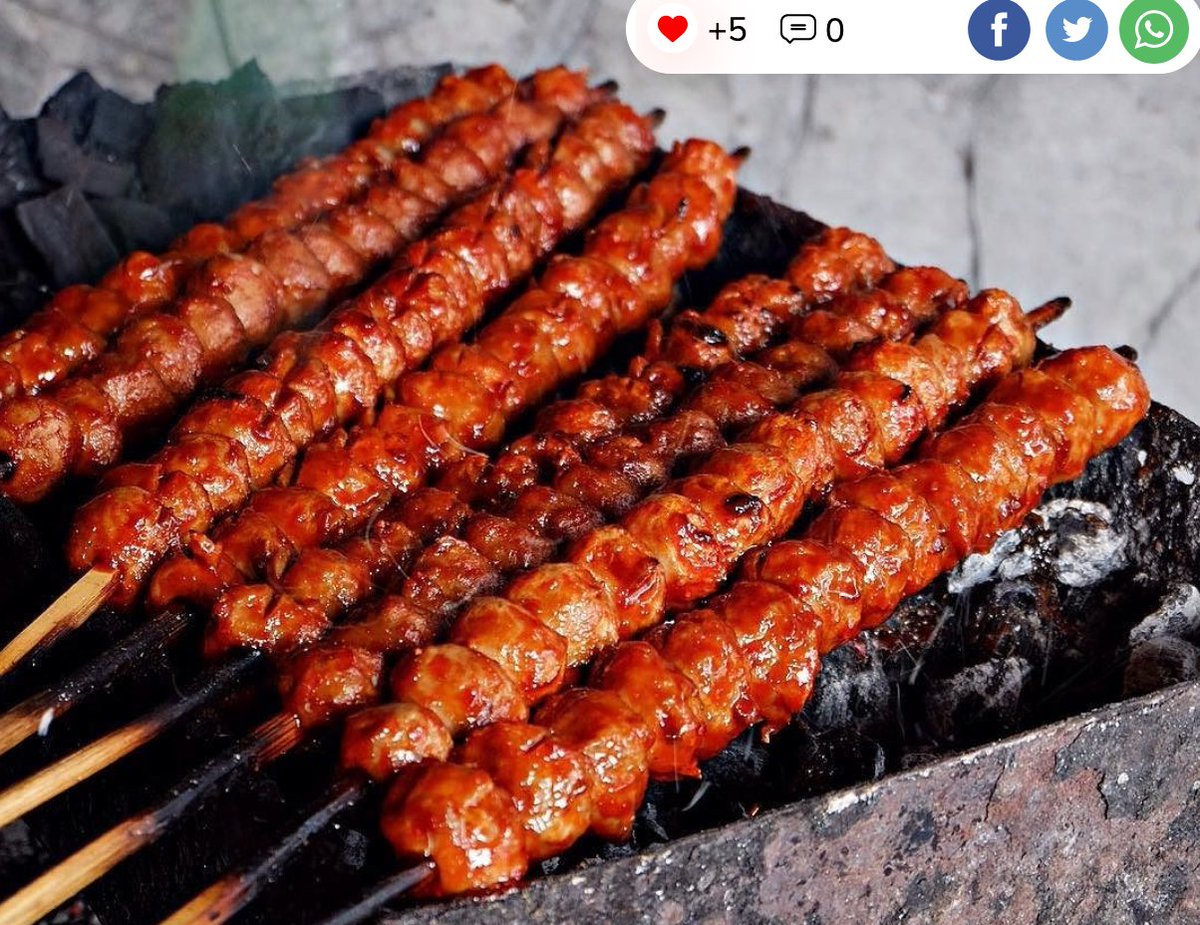 Grilled Bakso. More of a style of cooking than a type of bakso but I've been looking at baksos for a long time now and I'm getting hungry and these look good.