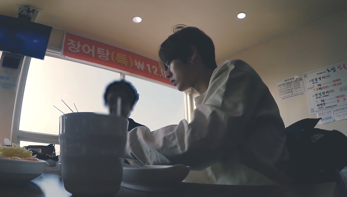 you can see in the way he interacts with her during lee know vlog #1 how kind he is, eating out with her, even having her interact with stays, and helping prepare the meal for his grandma