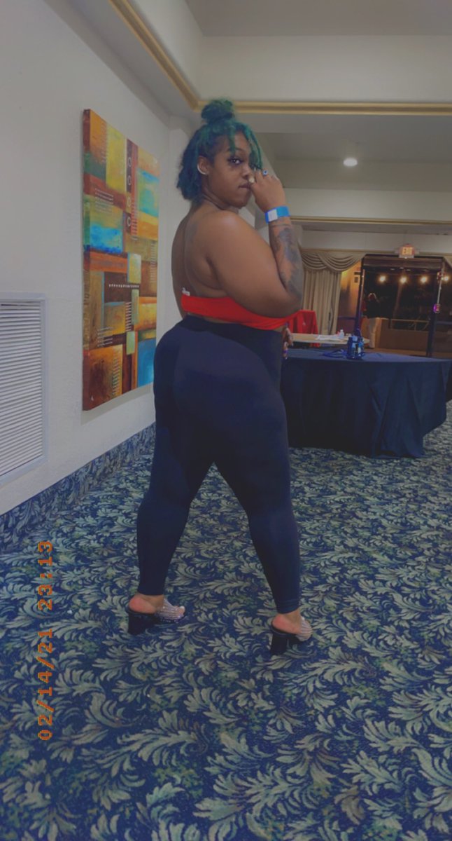 Goodskin Cici’s pics and videos