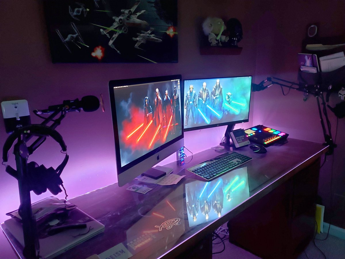 FuncDysfuncShow's tweet photo. New iMac. New Rødecaster Pro. 3rd mic. We taking this shit up a few notches! Watch what happens next!

#podcast #PodernFamily #PodcastHQ #podcastlife #podcaster #podcasting #realtalk #functionallydysfunctional #thefunctionallydysfunctionalshow #GeeksandGamers #TNgamer #StarWars https://t.co/rN6wHJakf6