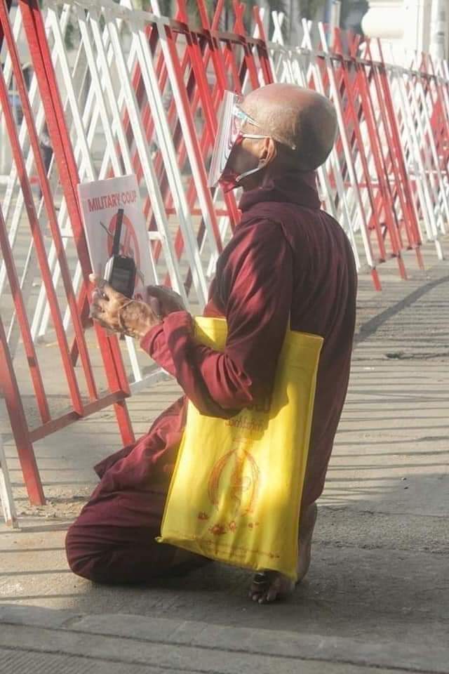 The determination of Myanmar's people impresses me so much.
#AgainstMyanmarMilitaryCoup 
#Myanmarcoup