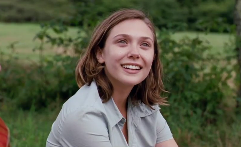 fuertecito's tweet photo. Feliz 32 cumpleaños, Elizabeth Olsen 🎂💖✨ https://t.co/d48fz0VFOT