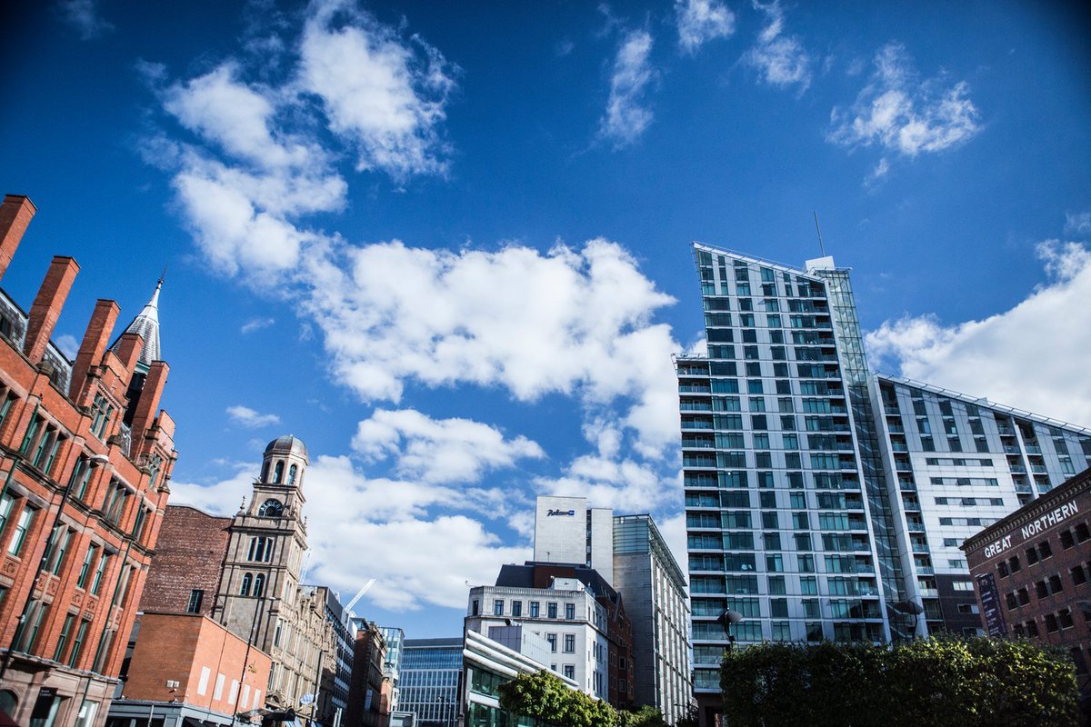 There’s still time to sign up to this week’s remaining postgraduate Virtual Open Days:

🖌️Arts and Humanities 
💼Business and Law
🏥Health, Psychology and Social Care 

Register to find out about courses, funding and more: ow.ly/ngbn50Dz9LN. #JoinMcrMet