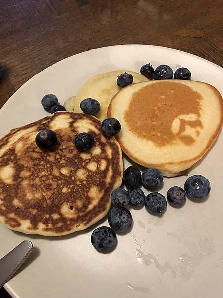 SeeScience's tweet image. So many ways to make Pancake Day a fun STEM day... Experiment  to find the best recipe with @ScienceSparks science-sparks.com/the-science-of… the best thing is you can eat the results!! #PancakeDay2021 #pancakescience