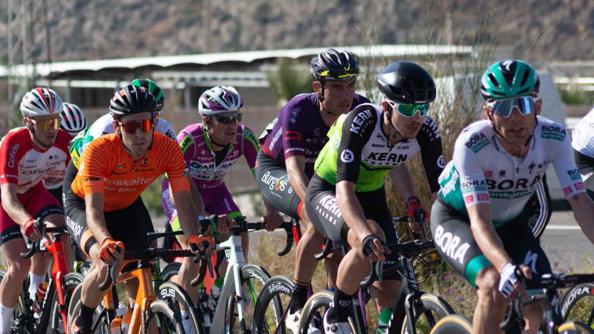 #ClasicaAlmeria21: <a href="/AlexJaimee98/">Alex Jaime</a> fue este domingo el último corredor del Equipo Lizarte que debuta en la elite
🎙️"Flipé corriendo con mis ídolos en una carrera muy divertida" (<a href="/AlexJaimee98/">Alex Jaime</a>)
📲Aquí, todos los profesionales en activo formados en esta casa: equipolizarte.com/actualidad/27-…