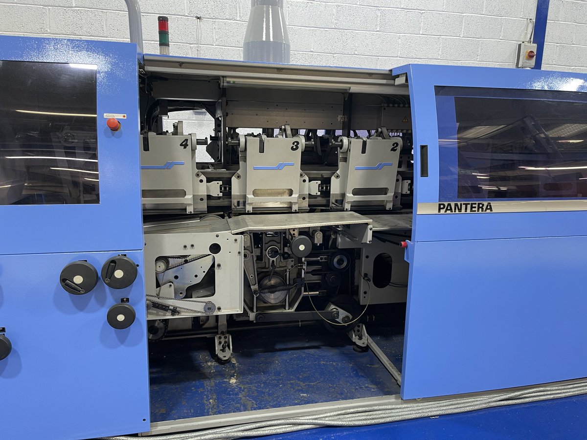 BMSUKCOUK's tweet photo. Muller Martini Pantera available from our stock. Contact nik@bmsuk.co.uk #Mullermartini #bookbinding #printfinishing https://t.co/gi13MFPF7s