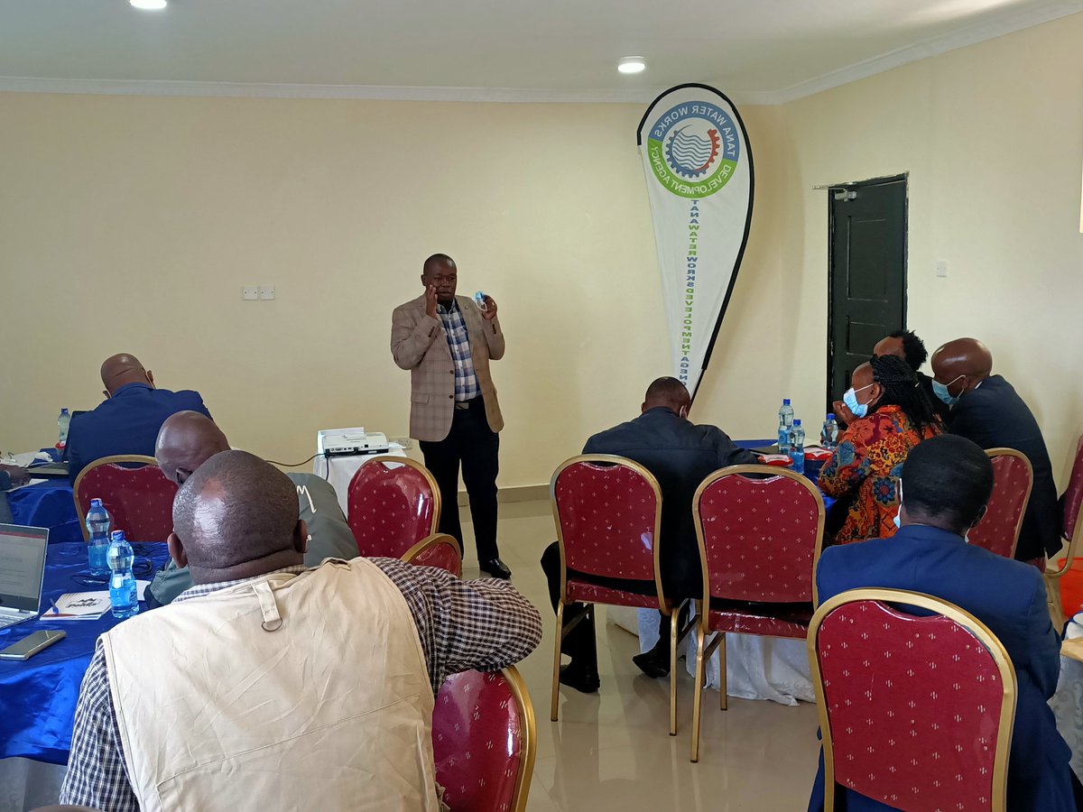 "If we're divided, we do very little but when we work together, we achieve so much more" CEO Eng. Phillip Gichuki during a breakfast meeting in Nanyuki with our regional WSP's 
#qualitywaterworksforimprovedlivelihoods