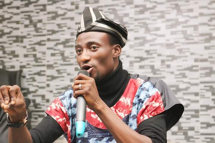 boisolorun's tweet photo. Develop a system around yourself that continuously fuels your Passion!!

How Passionate WERE you for the Gospel?🤔🤔🤔🤔

#passion #OccupyLekkiTollGate #gospelApala #apala #traditionalmusic https://t.co/FQPiwoRW3o