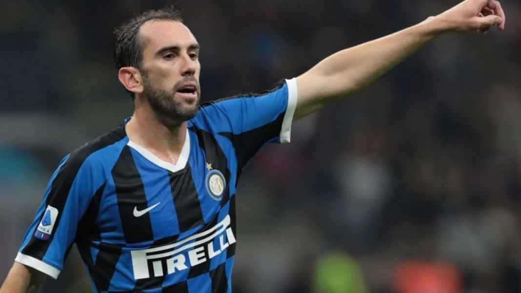 Happy birthday to:

- Diego Godín (35)
- Federico Bernardeschi (27)
- Andrea Ranocchia (33)
- Rickie Lambert (39) 