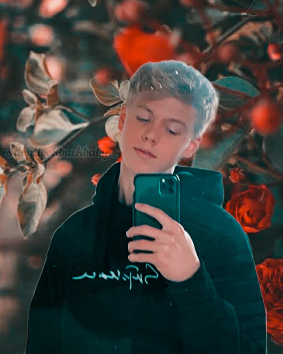 dntlookbackbby's tweet photo. “Life is never easy. There is work to be done and obligations to be met – obligations to truth, to justice, and to liberty.”
 — John F. Kennedy
#myedits 😅 https://t.co/O0ly970XRp
