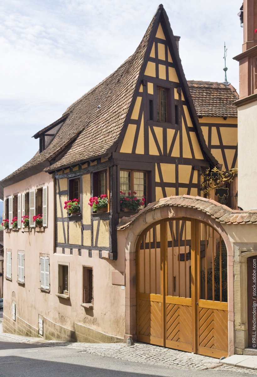 Bienvenue à Mittelbergheim, un village au cœur du vignoble… où chaque pierre et chaque maison raconte une histoire ! https://t.co/VGcwWALhpZ #Alsace #VisitAlsace #DrinkAlsace https://t.co/Nn3mSf14n6