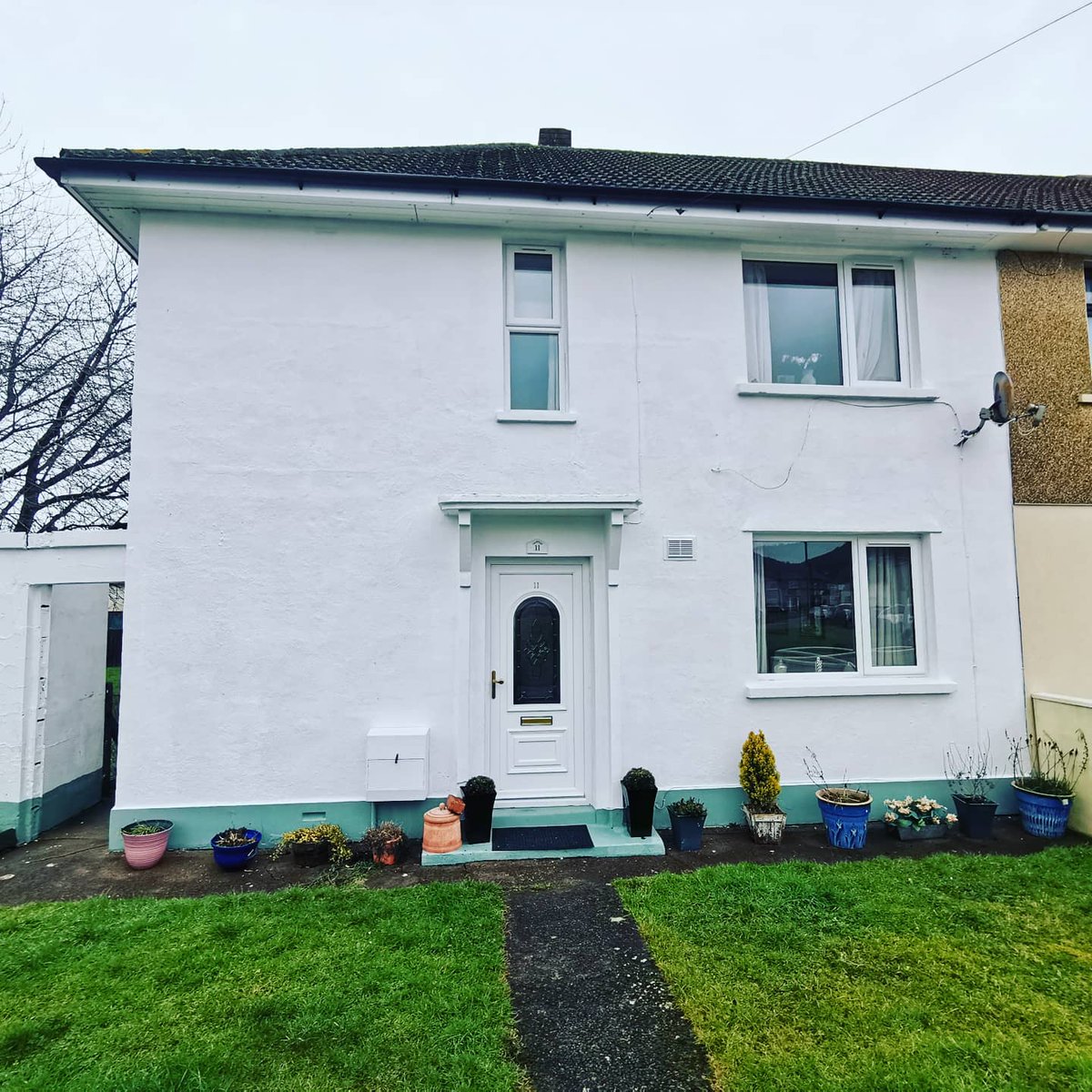 DiamondSell_Let's tweet photo. For sale in #caerphilly 3 bedroom semi detached house. Close to public transport, parks and local amenities £199,950 https://t.co/mcMpMZwsWT