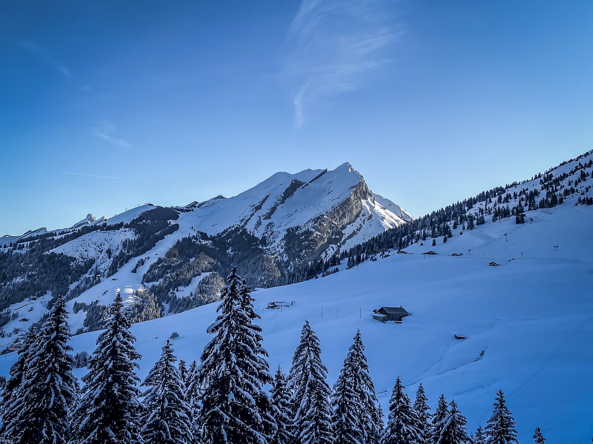 LaClusaz photo