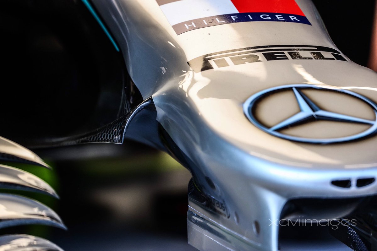 FeetofSofie's tweet photo. Bon díaaaa tuister@s, detalles #aero del @MercedesAMGF1 aplicados al @McLarenF1 .
.
#GrainingMediaF1 #OneEliteFormula
.
#xaviimages 📸🏎 #F1photographer
.
.
@Graining_es #aeroporn #F1 
.
. https://t.co/5pMhFDi7gs