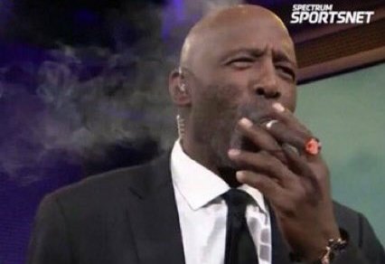 7] When Komichi claims the "MDC-A belonged to Tsvangirai" & by his logic "now belongs to them", he is inviting us into his thought processes.He exposes how he will chase this delusion by reminding Prof Madhuku, the "protector of the MDC-T":"ndinechikwereti nemi, ndirikuuya"