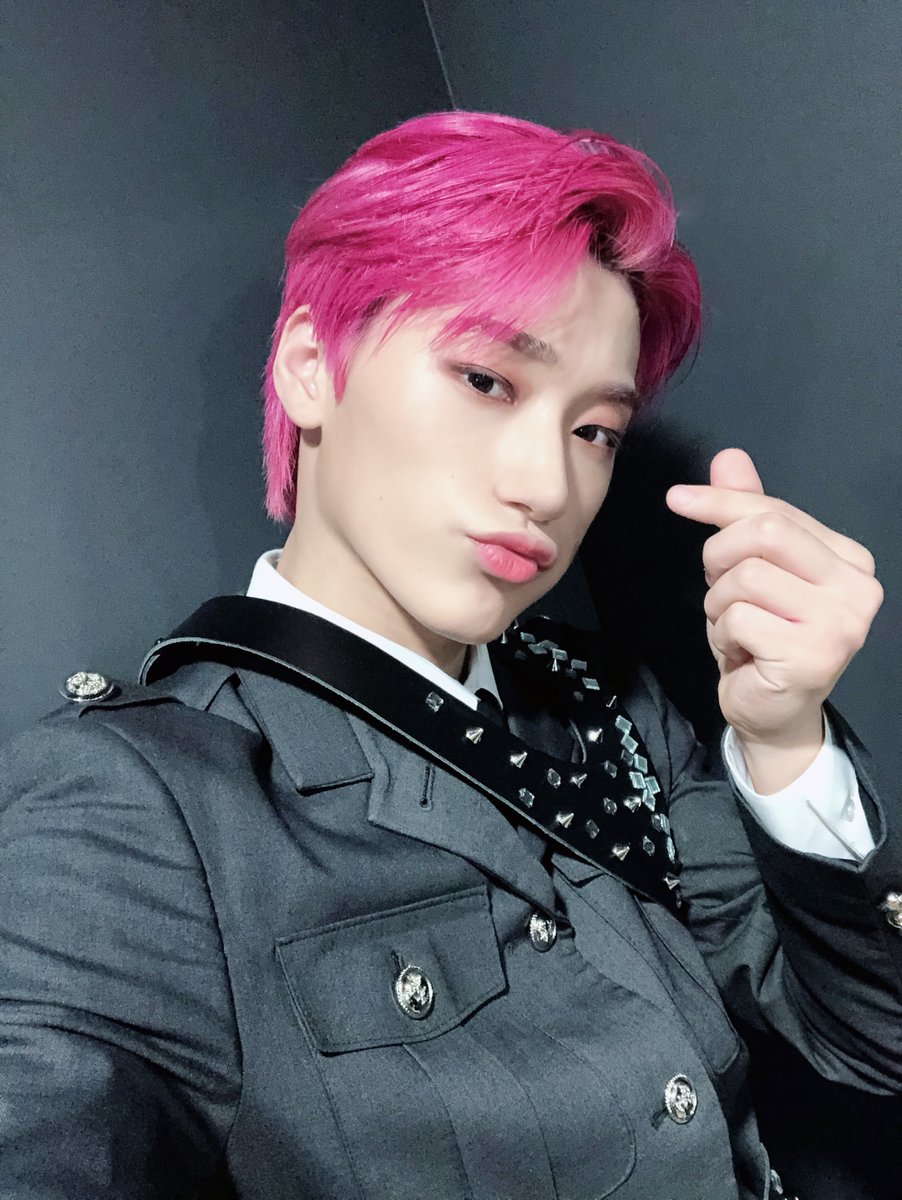 ATEEZofficial tweet picture