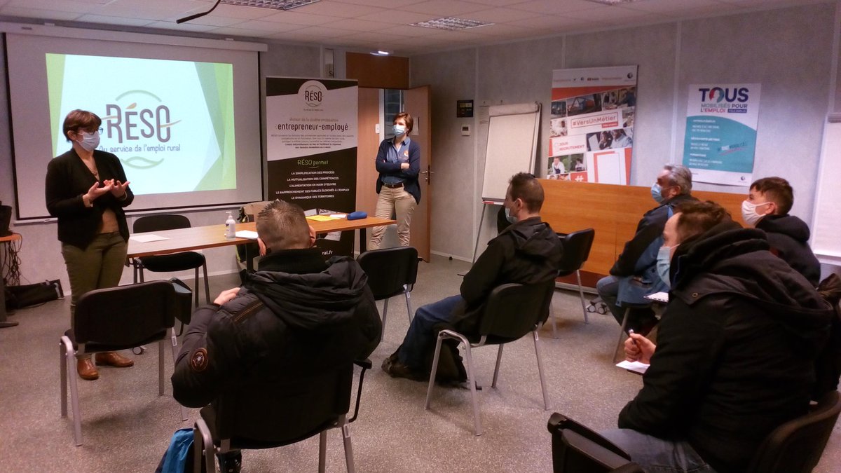 #TousMobilises avec RESO pour des recrutements d'agents d'élevages en contrat de professionnalisation avec l'Institut agricole. 5 personnes présentes 4 personnes intéressées.